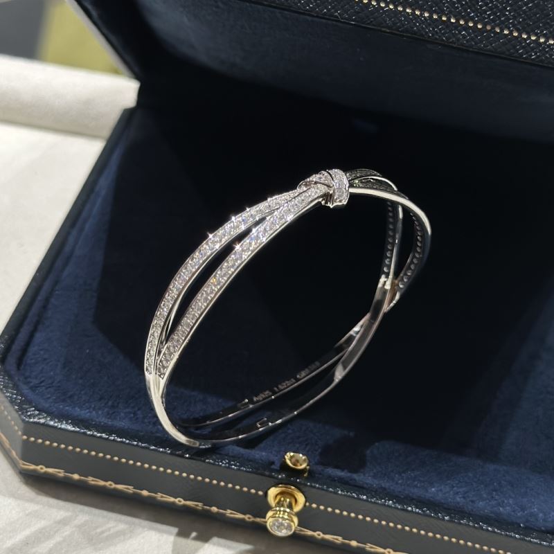 CHAUMET